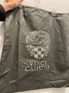 Vince Camuto large gray dust bag - 21” w x 22” h